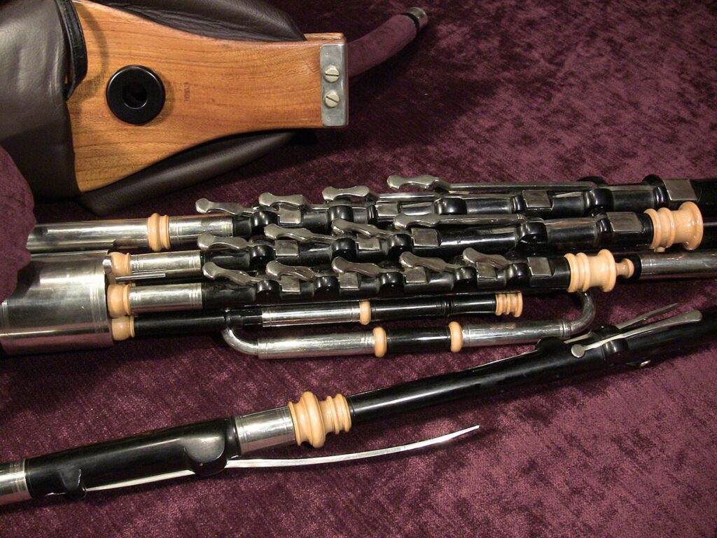 Uilleann Pipes.jpg